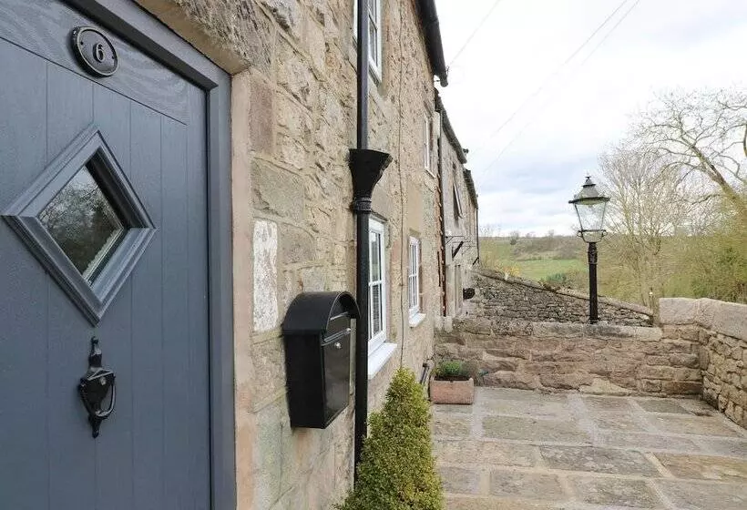 Daisy Cottage