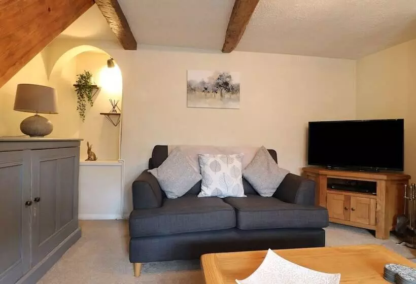 Daisy Cottage