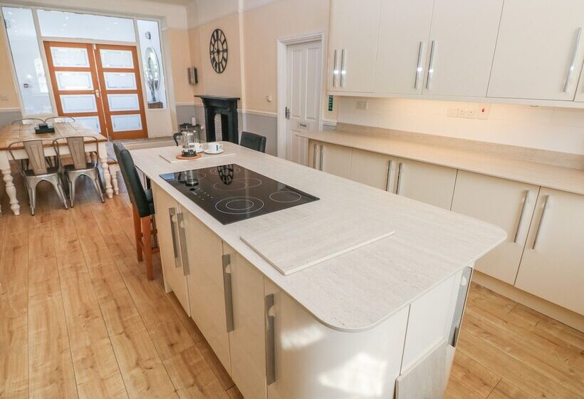 Hideaway House At The Hideaway