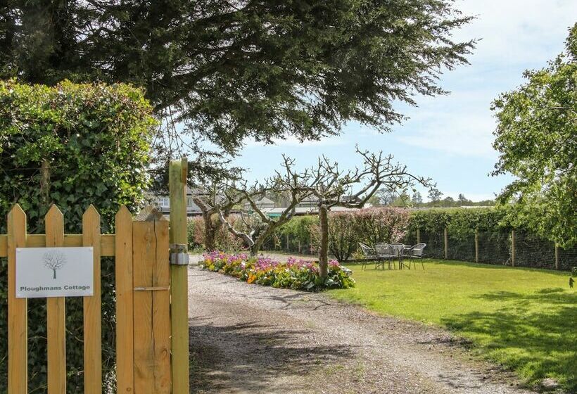 Ploughmans Cottage