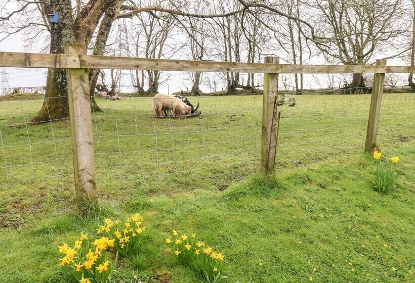 The Barn At Harrolds Farm