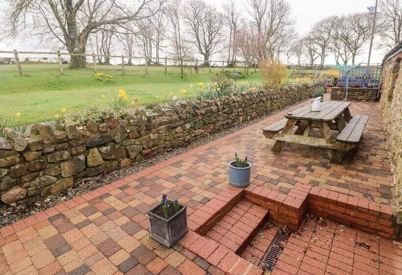 The Barn At Harrolds Farm