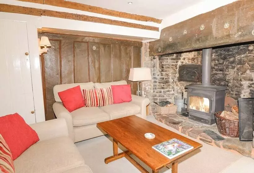 West Henstill House