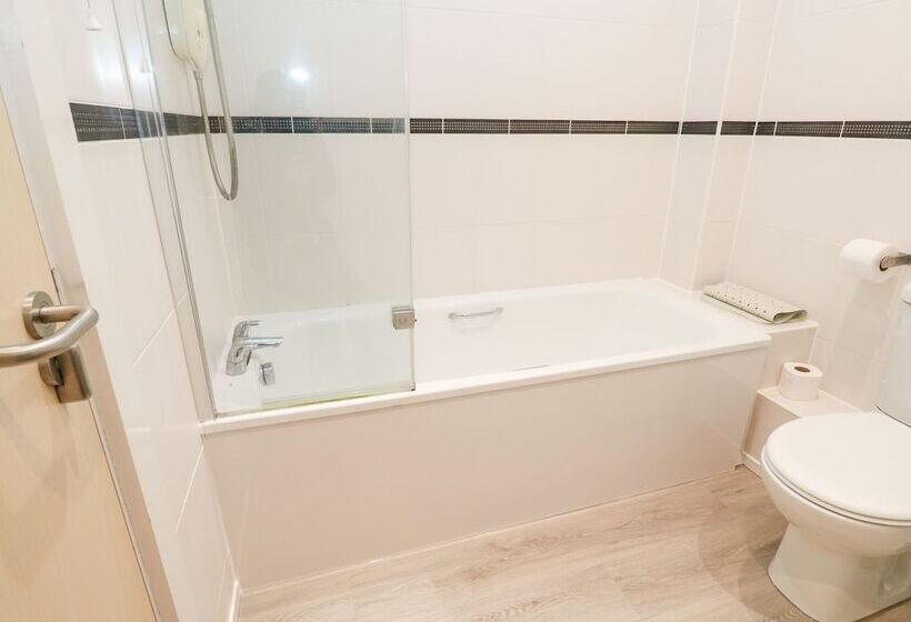 3 Bay Retreat Villas