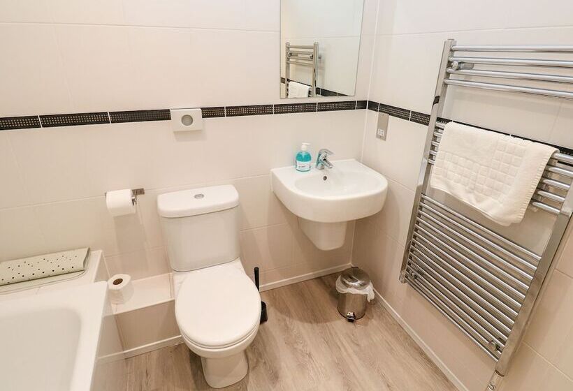 3 Bay Retreat Villas