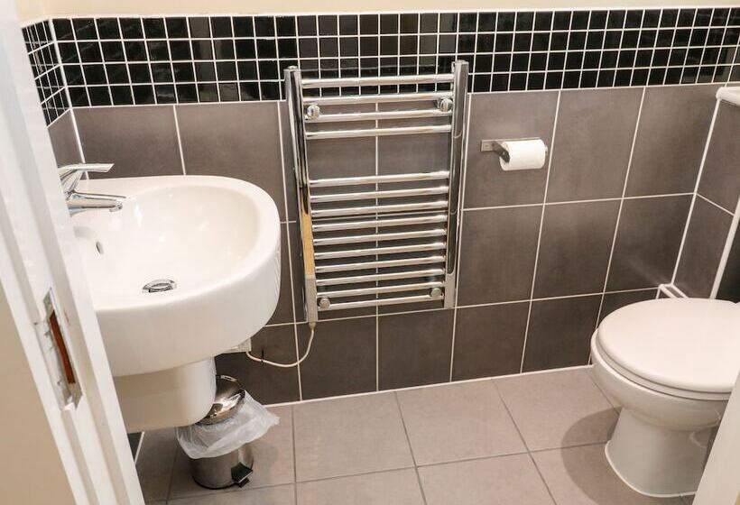 3 Bay Retreat Villas