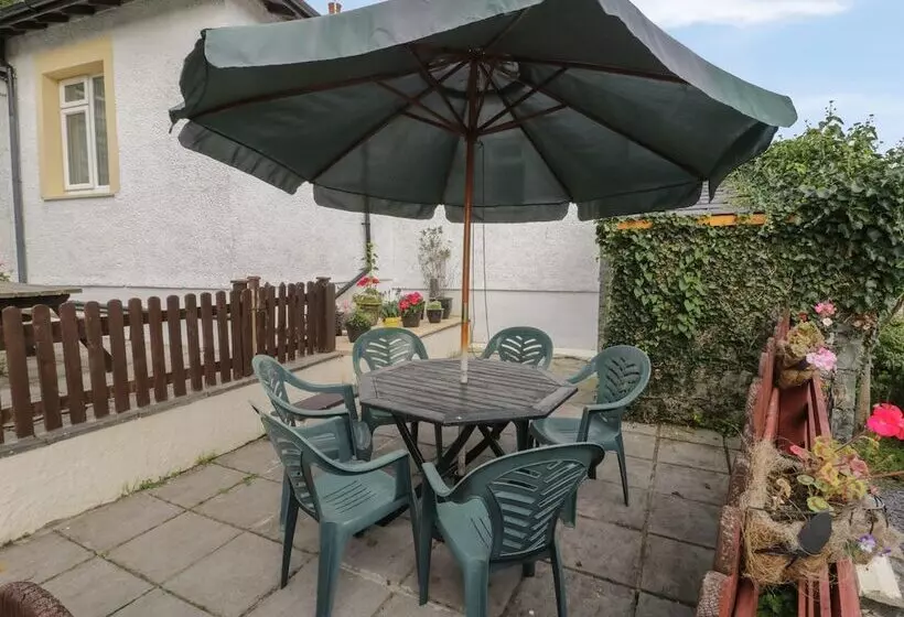 Bangor Cottage