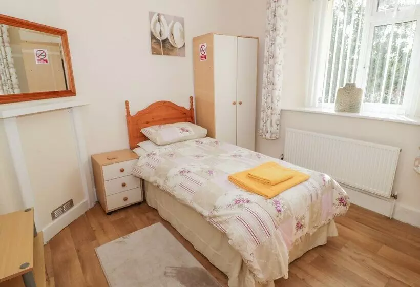 Bangor Cottage