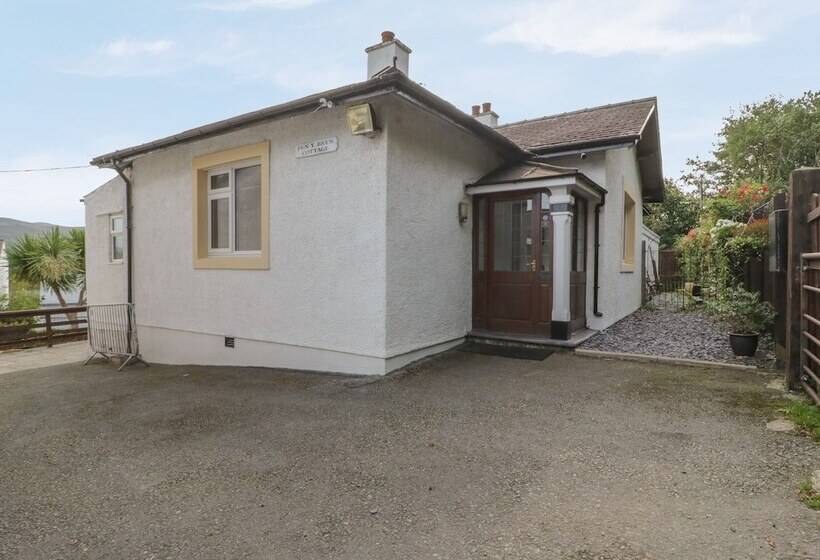 Bangor Cottage