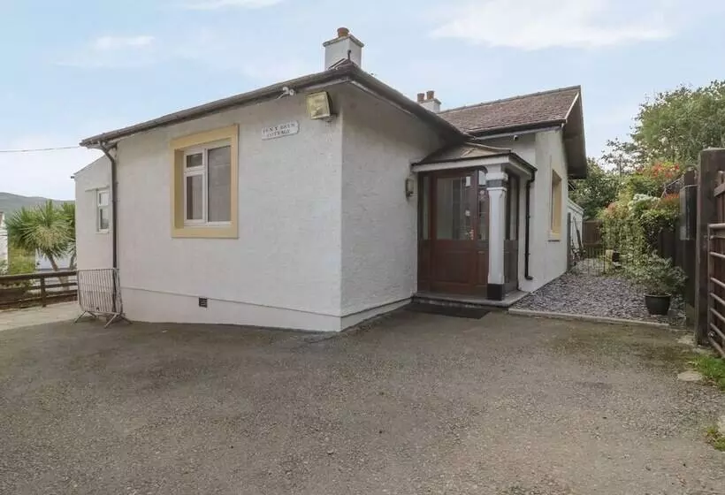 Bangor Cottage