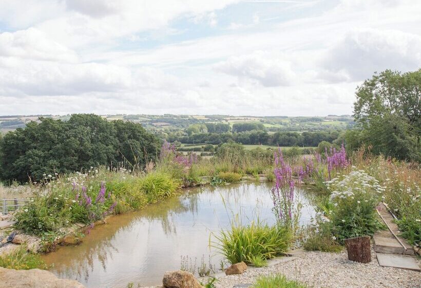 Beautiful Cotswold View