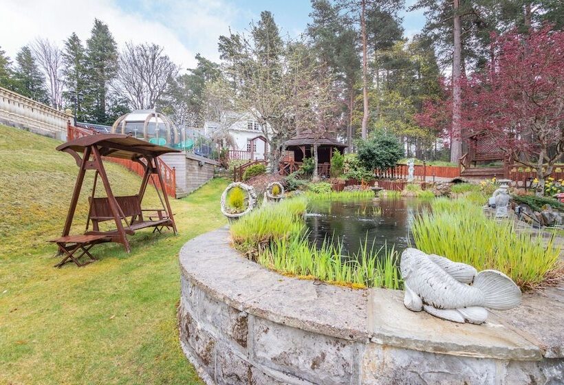 Dunstaffnage Cottage