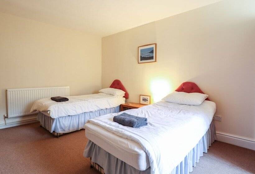 Farchynys Court Cottage