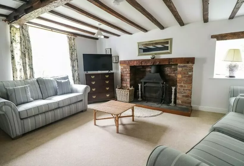 Hall Bank Cottage