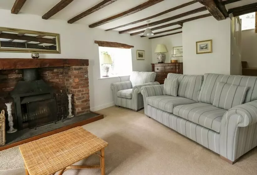 Hall Bank Cottage