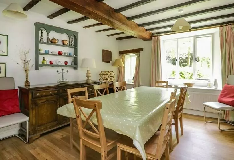 Hall Bank Cottage