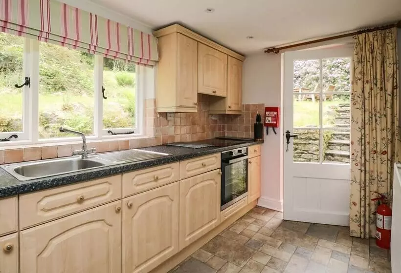 Hall Bank Cottage