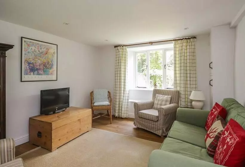 Hall Bank Cottage