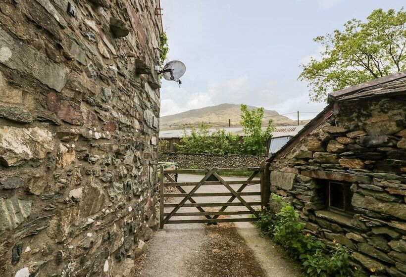 Hall Dunnerdale Cottage