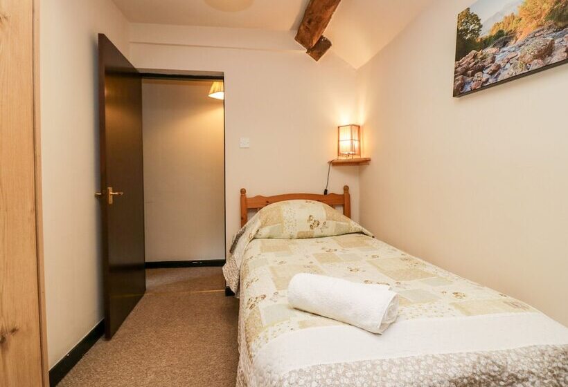 Hall Dunnerdale Cottage