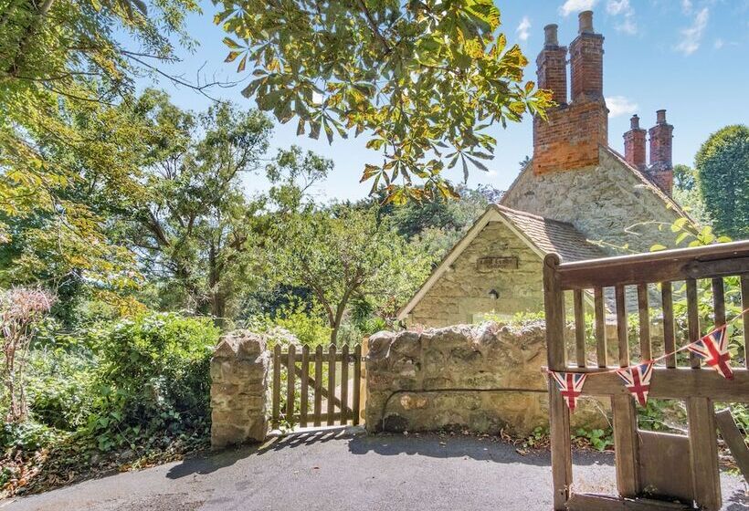 Lisle Combe Cottage