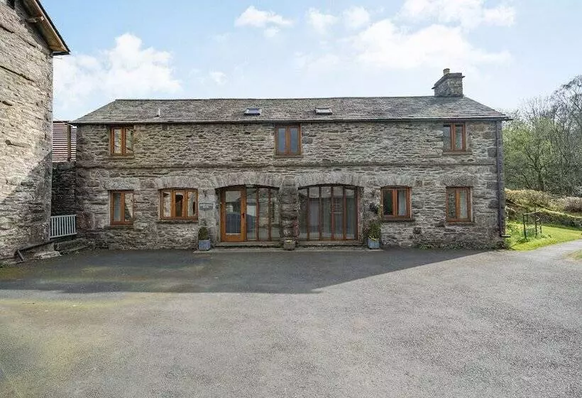 Moresdale Bank Cottage