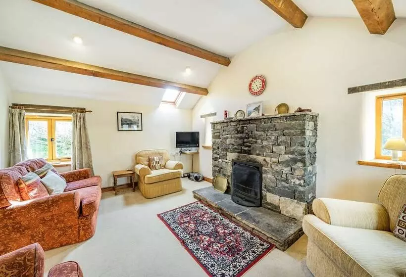 Moresdale Bank Cottage