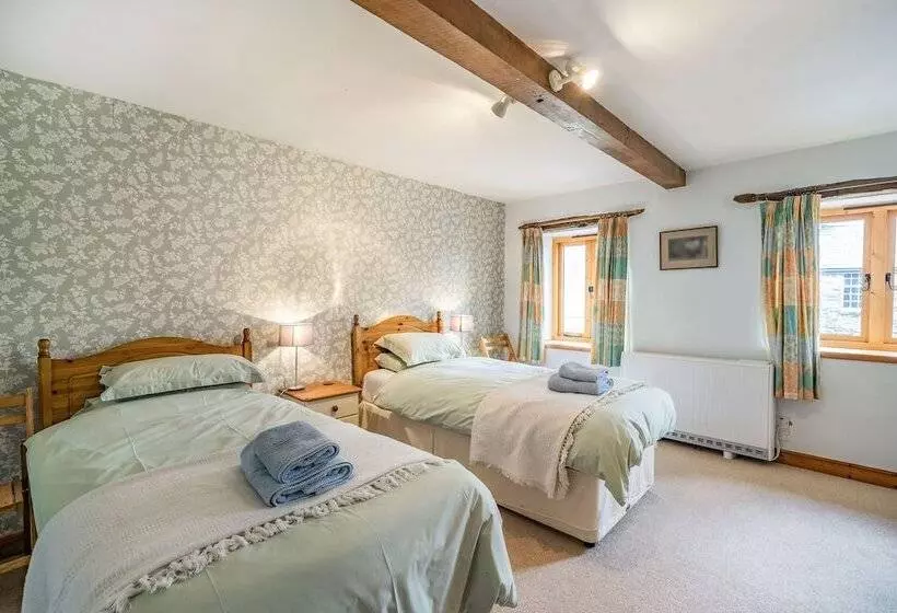 Moresdale Bank Cottage