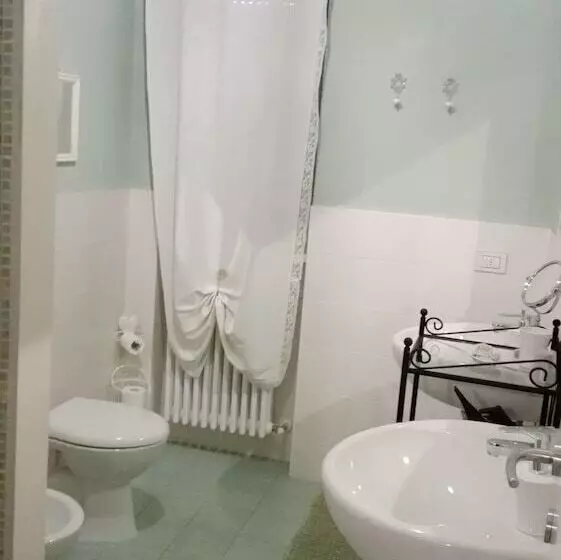 Aamiaismajoitus (B&B) Cascina Beatrice Az Agrituristica