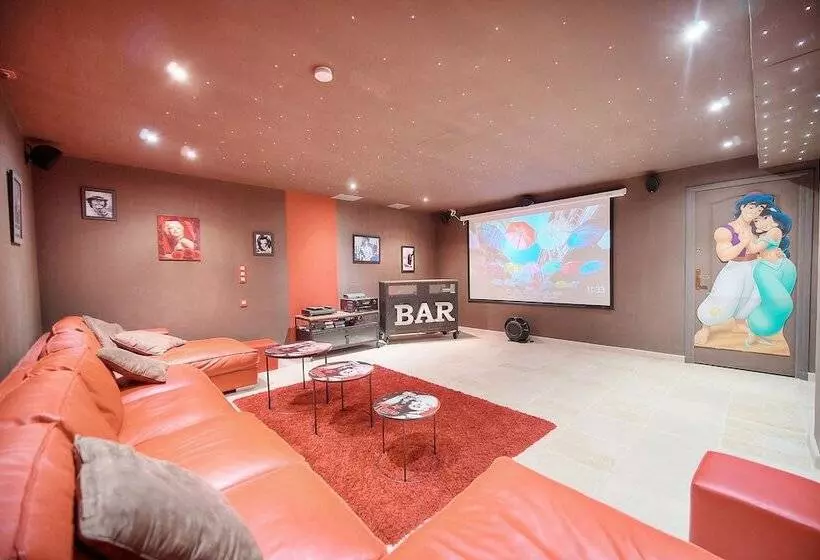 Havre De Paix 5 étoiles Prestige Jacuzzi, Hammam, Sauna, Piscine Chauffée Mougins Cannes Grasse