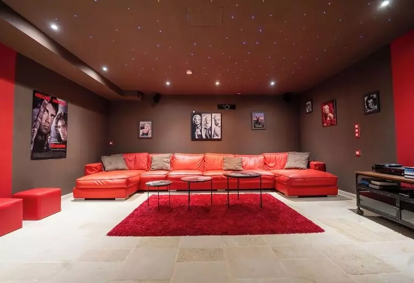 Havre De Paix 5 étoiles Prestige Jacuzzi, Hammam, Sauna, Piscine Chauffée Mougins Cannes Grasse