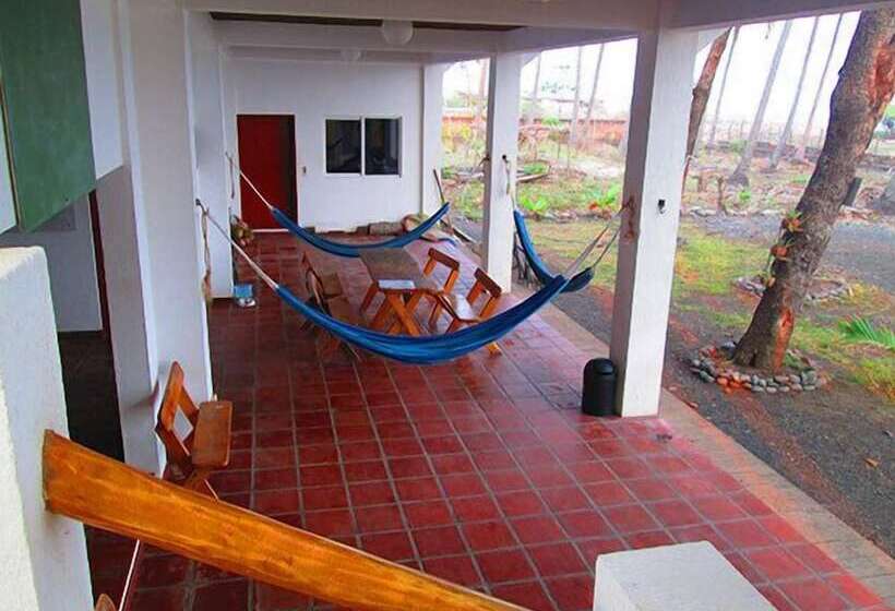 Hostal Los Almendros