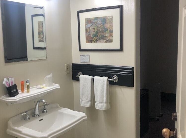 The Block Hotel Bisbee