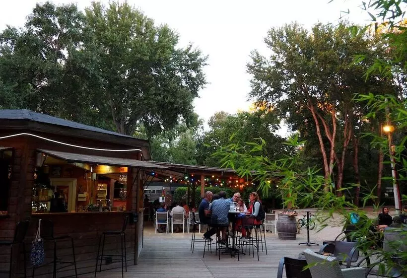 ホテル Camping L'art De Vivre