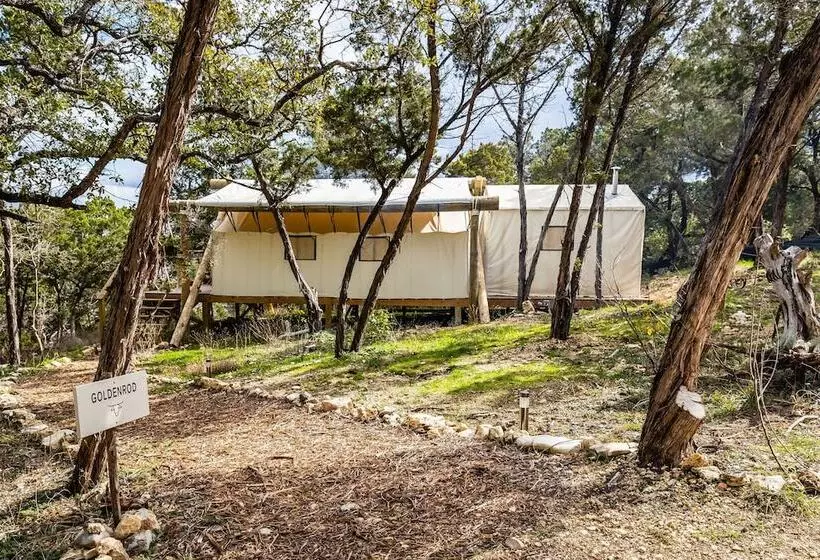 Hotelli Collective Hill Country