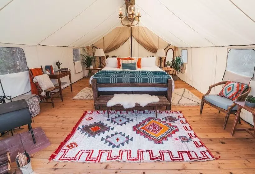 Hotelli Collective Hill Country