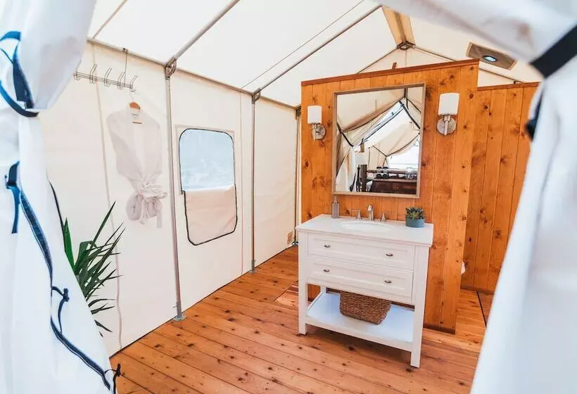 Hotelli Collective Hill Country