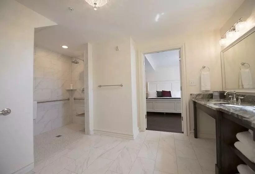 Hotelli Dominion House