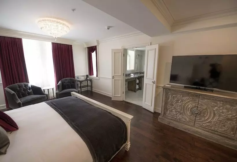 Hotelli Dominion House