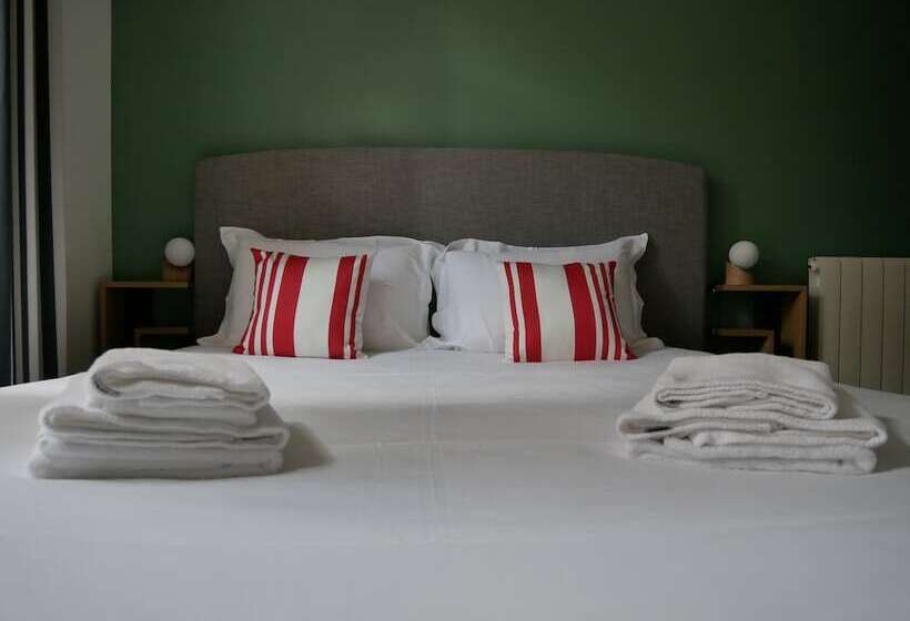 فندق Hôtel Restaurant Trabenia