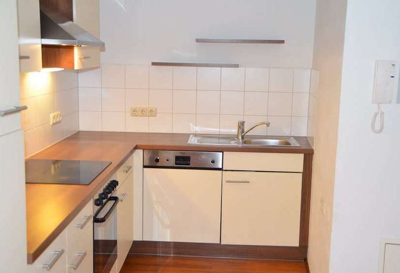 ホテル Neue Post Apartments