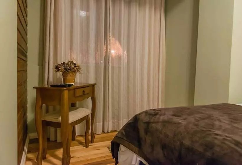 Hotelli Pousada Recanto Da Serra