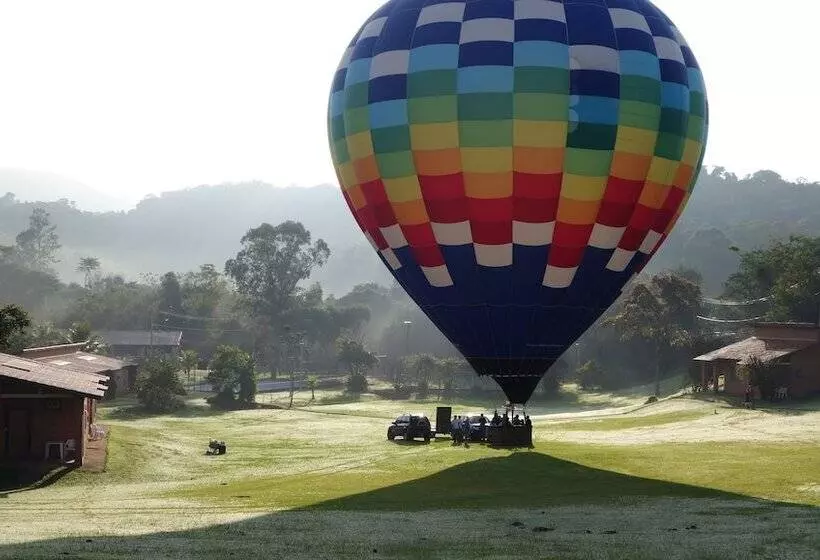 田舎風ホテル Fazenda Reviver
