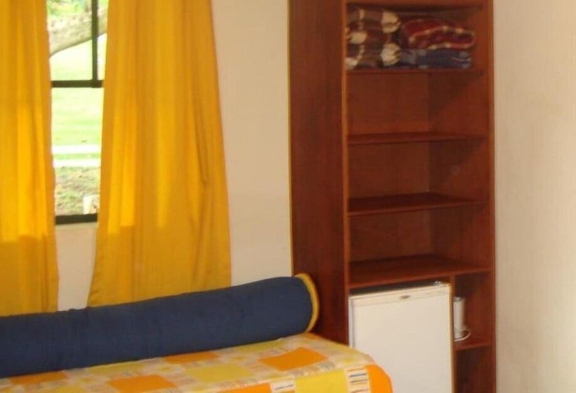 فندق ريفى Fazenda Reviver