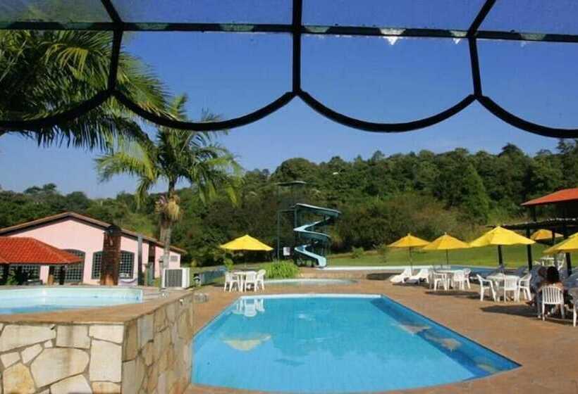 فندق ريفى Fazenda Reviver