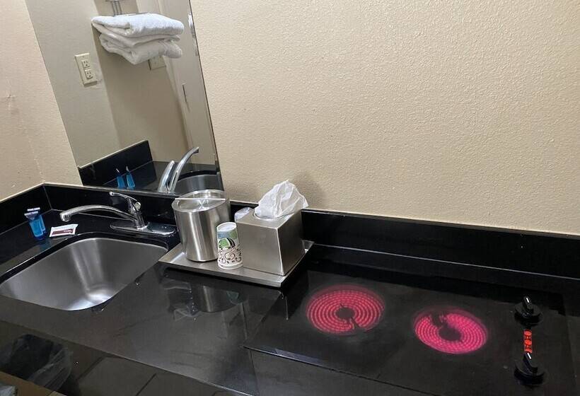 モーテル Cajun Country Inn