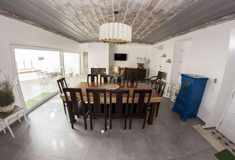 پانسیون Casa Do Adro