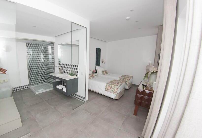 پانسیون Casa Do Adro