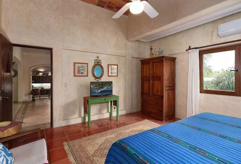 پانسیون Casa Parota Boutique