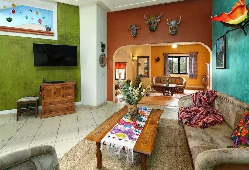 پانسیون Casa Parota Boutique